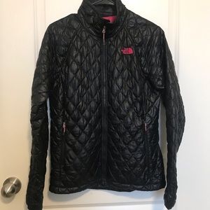 The North Face Thin Puffy Winter Jacket